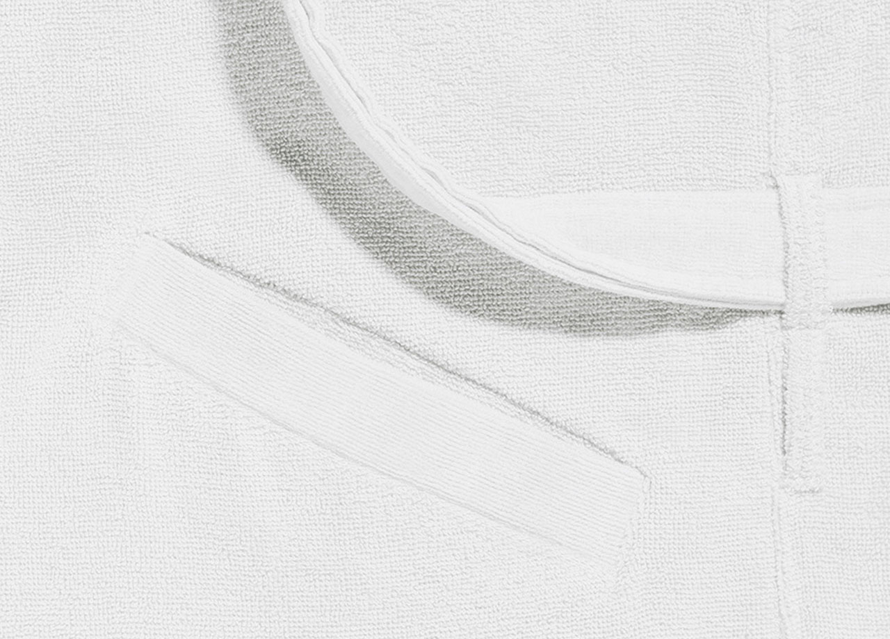 Accappatoio Con Cappuccio E Tasche In Spugna Mod. Joy Tinta Unita Bianco 52 ACCAPPATOIO JOY BIANCO DETT 3