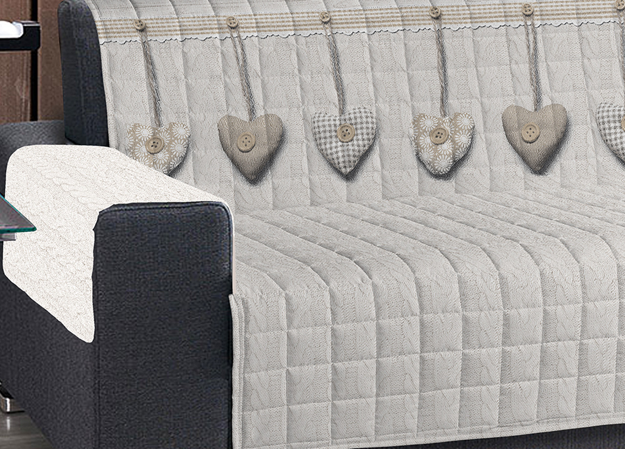 DETTAGLIO COPRIDIVANO CUORE BEIGE 3