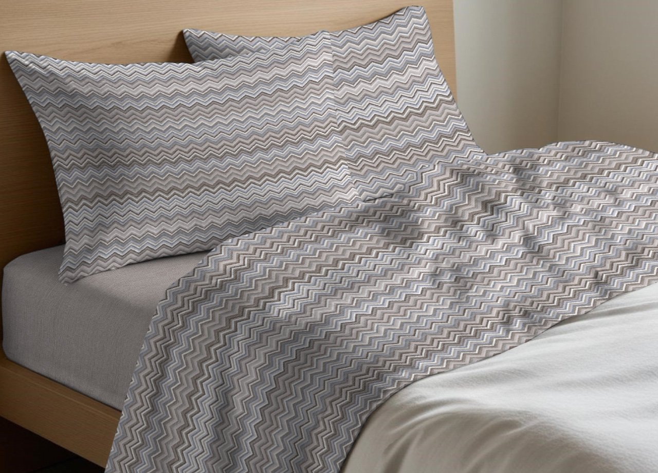 Completo Lenzuola Letto Morbida Flanella 100% Cotone Disegno Baia New 322 Completo Lenzuola Letto Morbida Flanella 100% Cotone Disegno Baia New - immagine 2